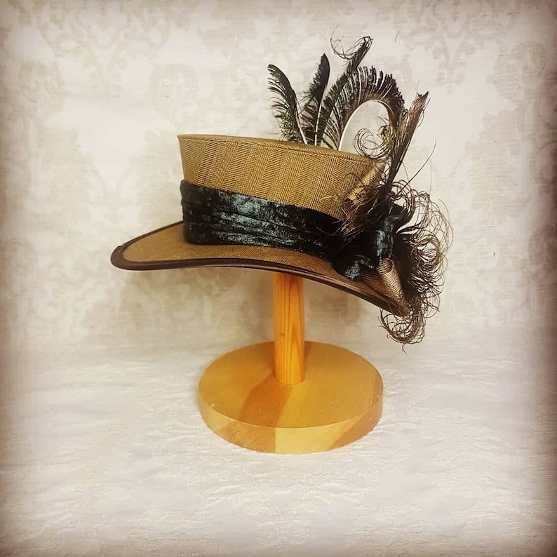 Victorian percher hat, midi top hat with turquoise velvet and peacock feathers. Steampunk cosplay, Steampunk top hat, Renaissance costume image 7