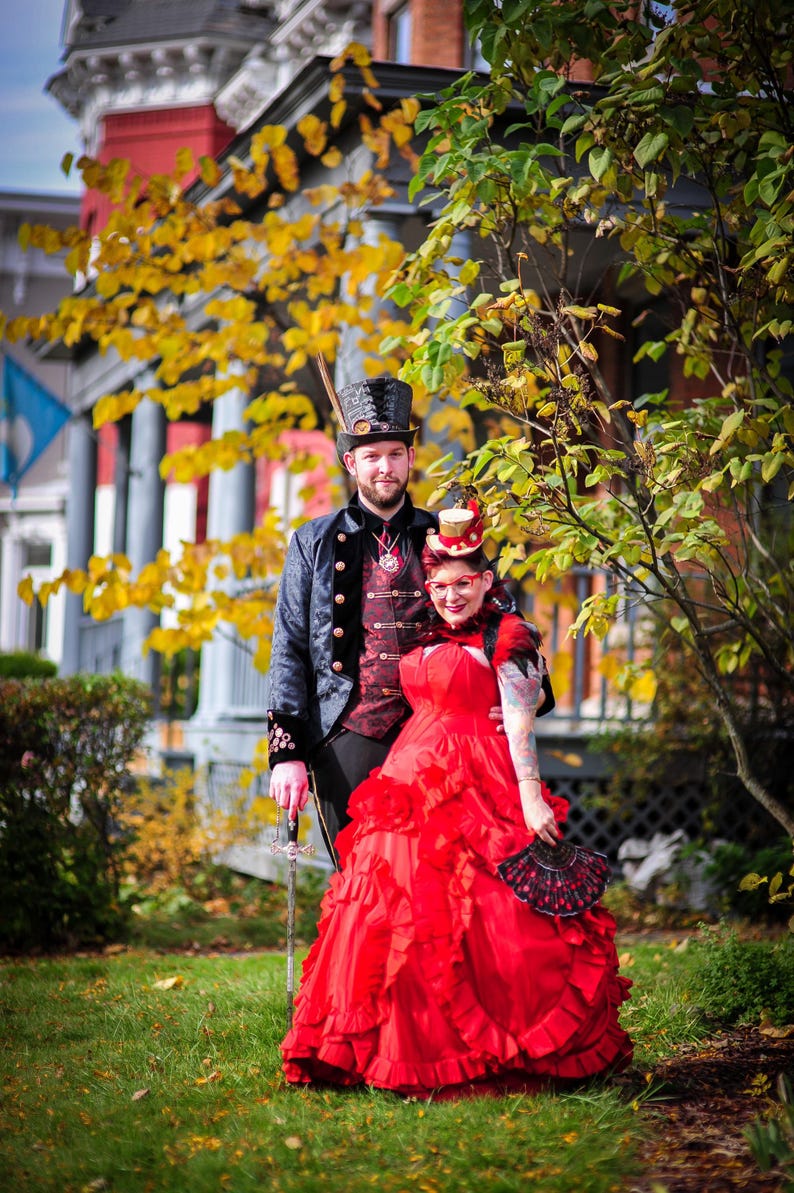 Red Mini Top Hat, Vamp Romantic hatinator for a Gothic, Victorian or Vampire Wedding theme image 10