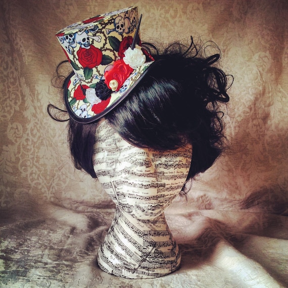 Gothic Rockabilly Mini Top Hat, Polka Dot, Ostrich Feather  display picture 1