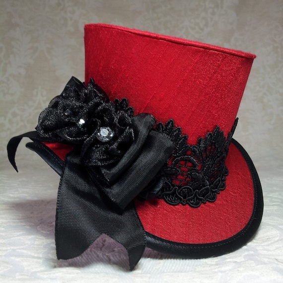 Red Mini Top Hat, Vamp Romantic hatinator for a Gothic, Victorian or Vampire Wedding theme
