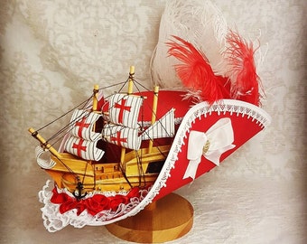 Chapeau Tricorne, Tricorne, Chapeau Pinch pour les festivals de pirates, costumes historiques, foires de la Renaissance et événements LARP. Chapeau de pirate, Costume nautique.