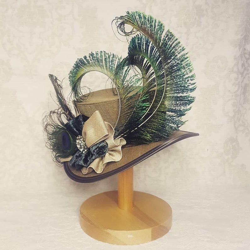 Victorian percher hat, midi top hat with turquoise velvet and peacock feathers. Steampunk cosplay, Steampunk top hat, Renaissance costume image 6