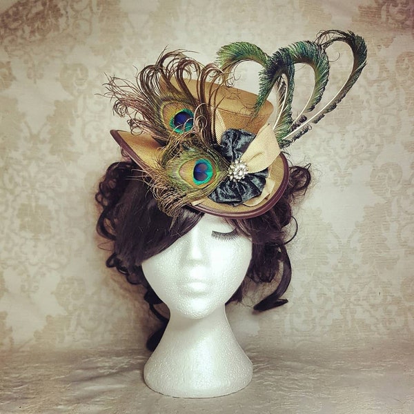 Victorian percher hat, midi top hat with turquoise velvet and peacock feathers. Steampunk cosplay, Steampunk top hat, Renaissance  costume