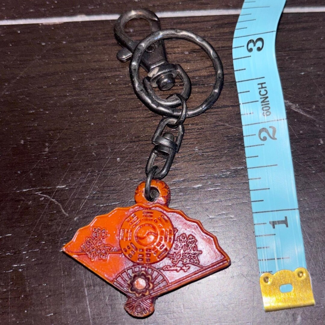 Fan Keychain Vintage | Asian Carved Fan Keychain | Burnt Orange Resin Bag Charm - Etsy