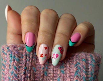 Valentine Press On Nails, Pink Heart Nail Art, Cute Romantic Fake Nails, Hand Painted Love Nails