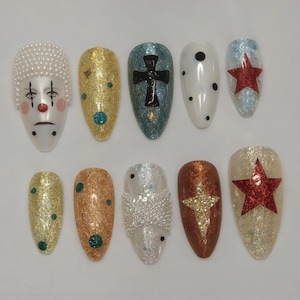Artistic Clown-Themed Press On Nails | Bold and Vibrant Carnival-Inspired Design | Festival, Cosplay & Gothic Circus Style