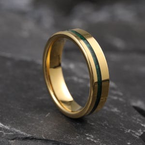 Anillo de oro con malaquita, anillo de compromiso con piedra verde, alianza de malaquita, anillo de carburo de tungsteno para hombre, anillo de promesa, regalo de aniversario