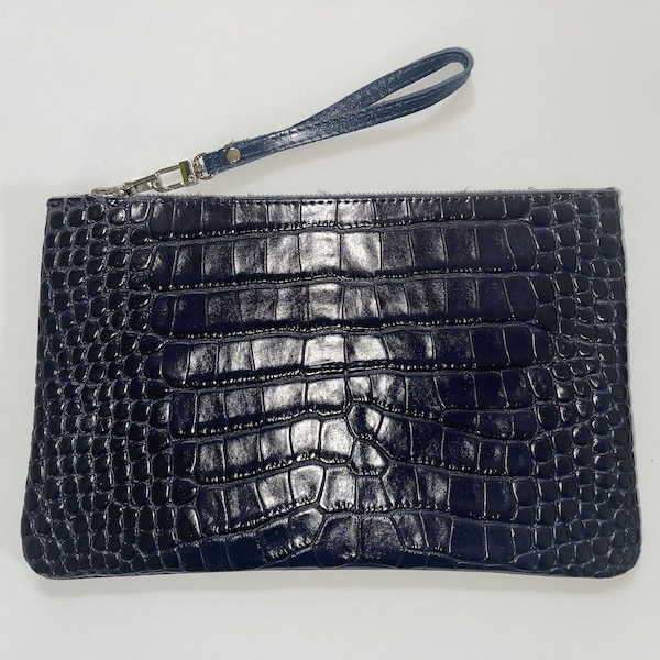 Luxurious Allure: Chic Navy Blue Croc-Embossed Leather Pouch with Silver Hardware