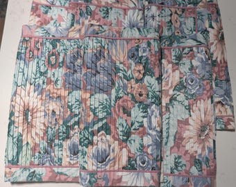 Vintage jaren 90 set van 6 roze groen blauwe bloemen geplooide stoffen omkeerbare placemats Cottagecore Grandmacore