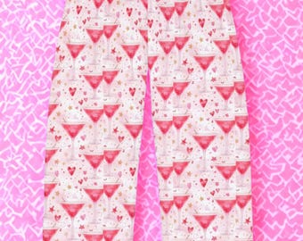 Pantalones de pijama con estampado de martini rosa / Estampado completo