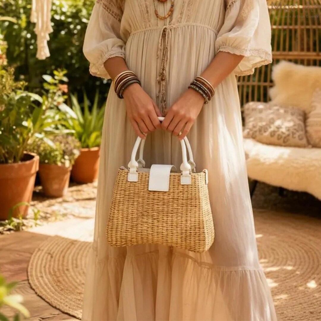 Handwoven Water Hyacinth Tote Bag With White Leather Handle – Eco ...