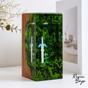 Master Sword Resin Lamp, Silent Princess Night Light, Resin Wood Lamp for Gamers, Fantasy Desk Decor, Father's Day Gift for Him