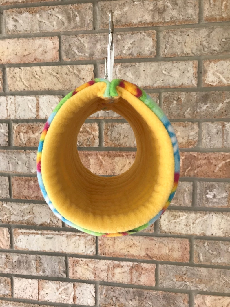 Parrotlets or Green Cheeks and Regular Conures. Lovebirds Quilted Fleece Hideaway for Any Smaller Birds Cozy Bird Tunnels