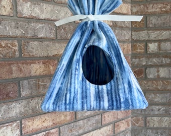 Bird Teepee for...Canaries, Lovebirds, Parrotlets up to Reg. Size Conures and more depending on size you purchase.