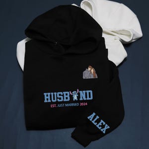 Sudadera bordada de Stitch y Angel, sudadera con capucha bordada a juego para parejas, viaje a Disney en pareja, bordado personalizado, foto personalizada, regalos imagen 5