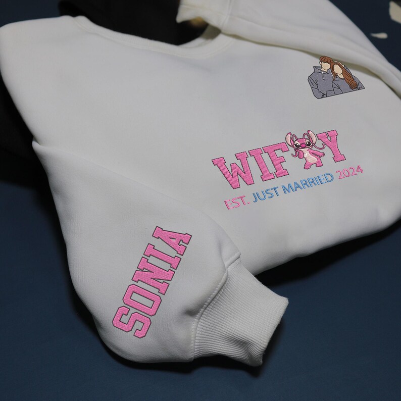 Sudadera bordada de Stitch y Angel, sudadera con capucha bordada a juego para parejas, viaje a Disney en pareja, bordado personalizado, foto personalizada, regalos imagen 19