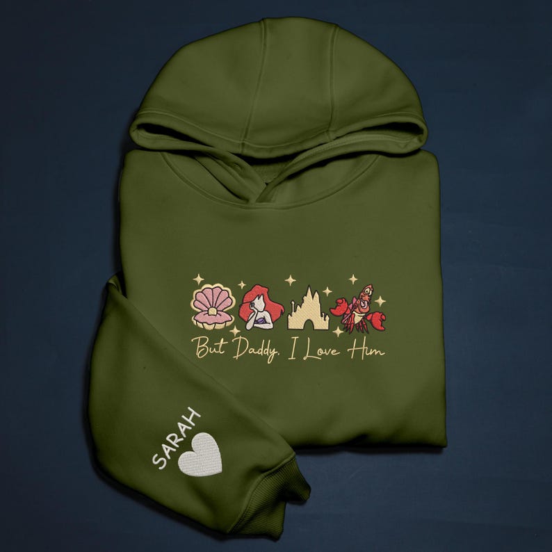 Moletom bordado da Ariel, a Pequena Sereia, com frases de amor bordadas, bordado personalizado, conjunto para casal, presente para esposa, presente para namorada. imagem 13