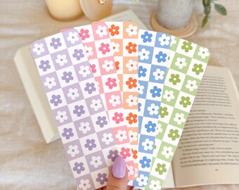 Checkered Floral Bookmark Set | Cute Daisy Bookmark | Colorful Flower Bookmark | Aesthetic Bookmark, Book Lover Gift, Spring Bookmark Set