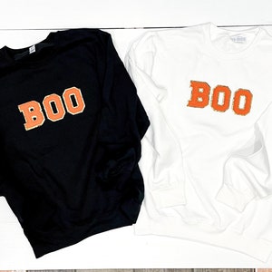 Adulto Naranja + Oro Glitter BOO Carta Parche Crewneck Sudadera / linda sudadera de Halloween / truco o trato / Fiesta de Halloween