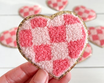 Light + Dark Pink Checkered Chenille Heart Iron On Patch (6cm) with gold glitter trim | Valentine's Day patch | love | fuzzy patch