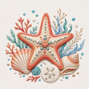 Puede incluir: Estrella de mar bordada con corales, conchas marinas y plantas acuáticas en tonos naranja, crema, azul y turquesa. El diseño incluye un dólar de arena y burbujas, creando una composición detallada con temática oceánica.