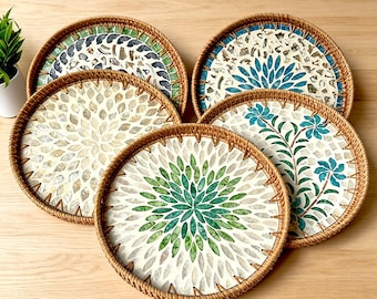 Handgemaakte rotan parelmoer inleg rond dienblad • Boho Beach woondecoratie (30 cm/35 cm)