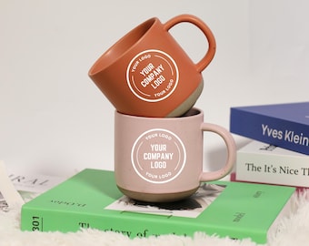 Anpassad graverad keramisk mugg: Personlig logotypkaffekopp, present till anställda