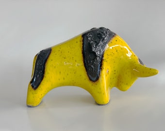 Mid- Century Yellow Black Lava Ceramic Bull - 60s Otto Keramiek