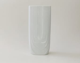 Mid Century White Vase Geometric Pattern  - Hans Achtziger for Hutschenreuther 70s