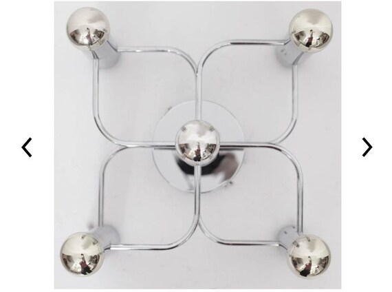 Set of Five Doria Brass Light Fixtures, 4 Wall Lights and 1 Chandelier, 1960 Set of Five Doria Brass Light Fixtures, 4 Wall Lights and 1 Chandelier, 1960
