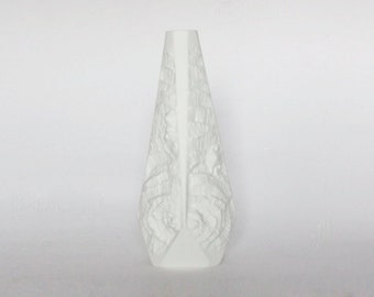 Modernist Porcelain 'Rock' Vase - Kaiser 1970s