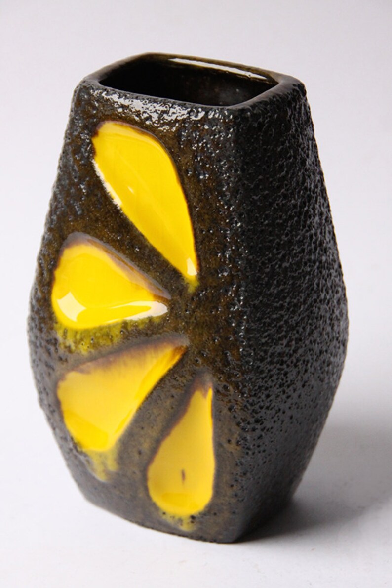 Mid Century ES Keramik petal Yellow Fat Lava Vase Etsy