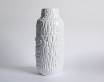 Modernist Large  Porcelain Cobblestone Motif Vase - Kaiser