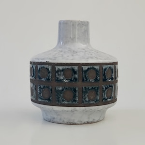 Vintage East German Vase - VEB Handelsleben
