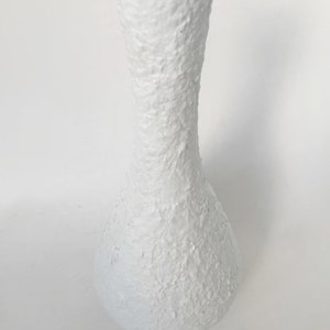 Vintage German Tall White Organic Relief Vase Edelstein 70s image 3