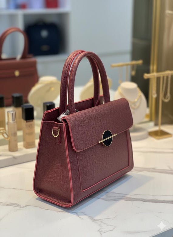 Elegant Burgundy Textured Handbag Elegant Burgundy Textured Handbag - Stylish Tote for  main image 3