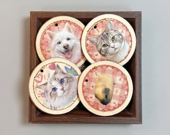 Personalized Embossed Pet Portrait Leather Keychain , Round Hand Carved Dog Tag