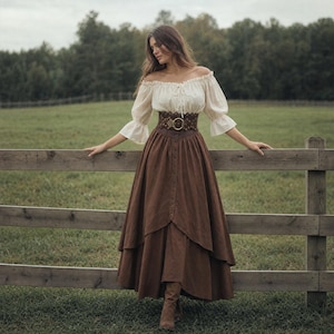 Mittelalterliche Bauerntracht, Renaissance-Leinenkleid, schulterfreie Bluse, mehrlagiger brauner Rock, Wirtin-Kostüm, LARP-Cosplay