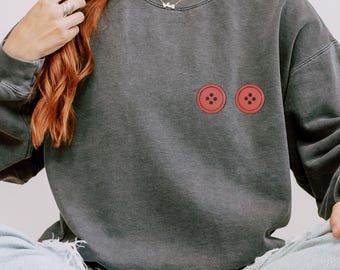 Button Eyes Club Sweater – Creepy Cute Graphic Sweatshirt – Dark Whimsical Aesthetic Top – Gothic Coraline Inspired Sweater, Comfort Color