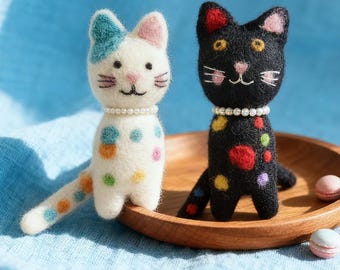 Presente para amantes de gatos, feito à mão em feltro agulhado, produto de comércio justo.