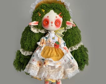 Boneca Waldorf feita à mão – Boneca de pano de algodão orgânico com olhos de botão.