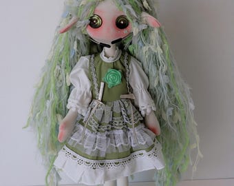 Boneca Waldorf feita à mão – Boneca de pano de algodão orgânico com olhos de botão – Presente colecionável