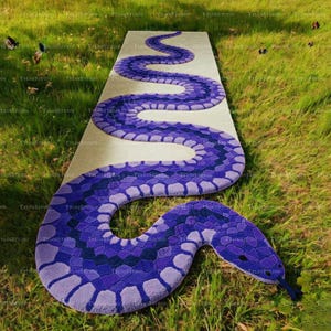 Tapete de cobra tufado à mão 3 x 12 pés – Corredor de serpente ousado para corredores | Decoração aconchegante com tapetes de animais | Tapetes de chão inspirados em répteis atraentes 3 x 15 pés