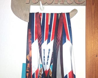 Porta medallas de gimnasia personalizable para logros atléticos