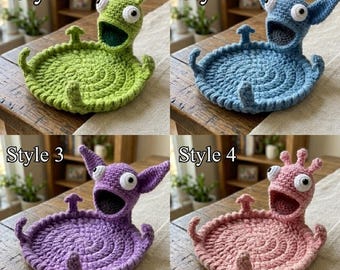 Funny Alien Crochet Coaster, Kawaii Monster Mug Rug, Handmade Popping Coaster, Cute Desk Decor, Unique Gift Idea