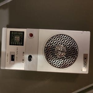 Pulser AM/FM Transistor Radio Vintage Working (NOS) With Original Box Made in Hong Kong, Sold By Canadian Tire Corp -Classic 80s