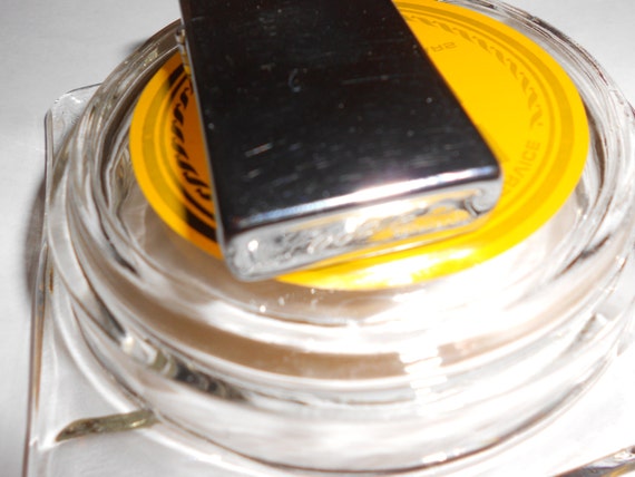 Zippo Lighter Vintage Smaller Sized Classic Zippo… - image 4