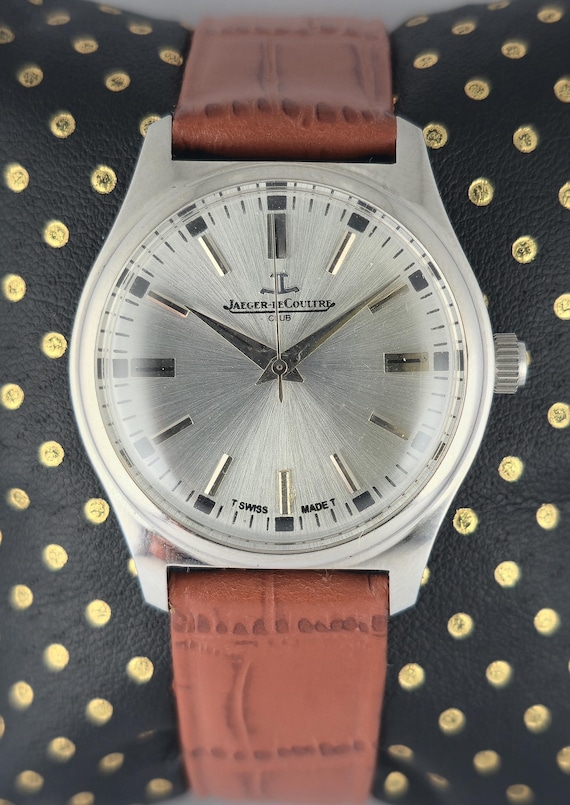 Luxury Vintage Jaeger-LeCoultre Silver Dial Men's Wristwatch | Manual Hand Winding | Round Shape | Leather Band | Swiss Made