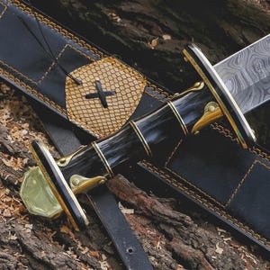 Hand-Forged Viking Damascus Steel Sword | Medieval Replica with Leather Sheath | Collectible Norse Blade for Display, Cosplay & Gift for Him