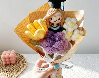 Personalized knitted Class of 2026 graduation Crochet flower bouquet with Doll,Crochet Graduation Bouquet,Gift for Sister